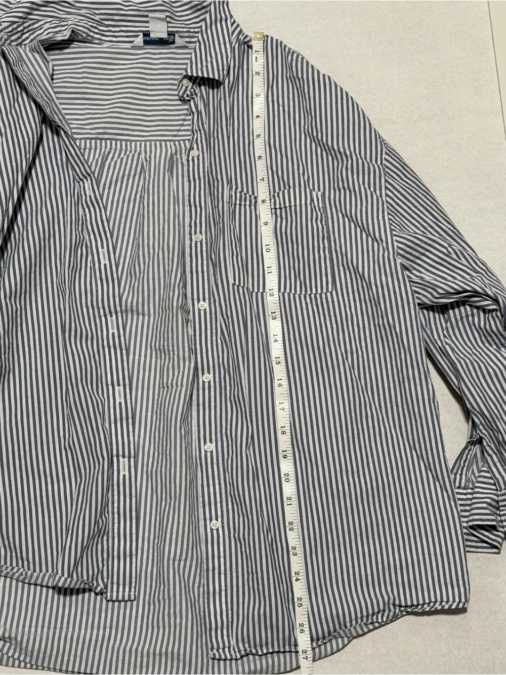 Old Navy The Boyfriend Shirt Blue White Striped Button-Down Top Size M - Picture 6 of 8